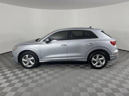 2019 Audi Q3 2.0T Premium Plus