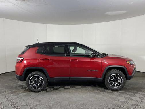 2024 Jeep Compass Trailhawk