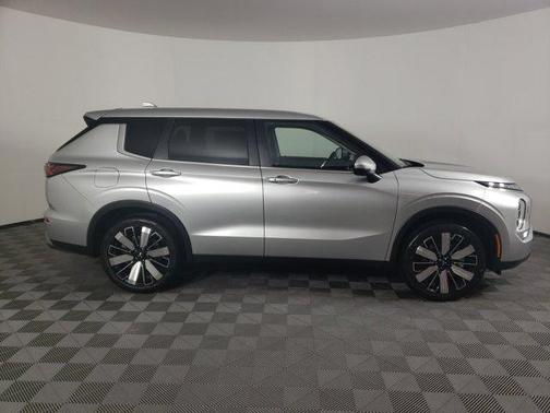 2025 Mitsubishi Outlander SE 2.5 S-AWC