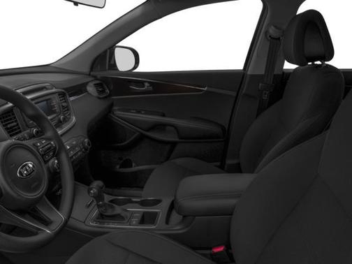 Titanium Silver 2017 Kia Sorento LX