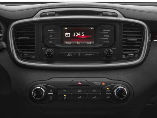 Titanium Silver 2017 Kia Sorento LX