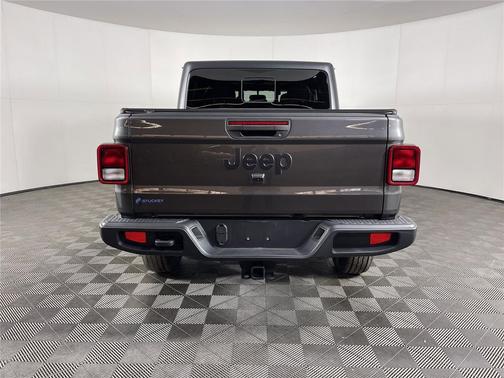 2022 Jeep Gladiator Sport S