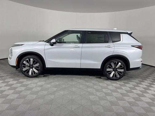 2025 Mitsubishi Outlander SE 2.5 S-AWC