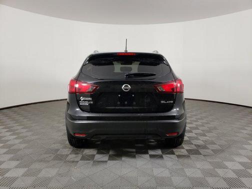 2017 Nissan Rogue Sport SL