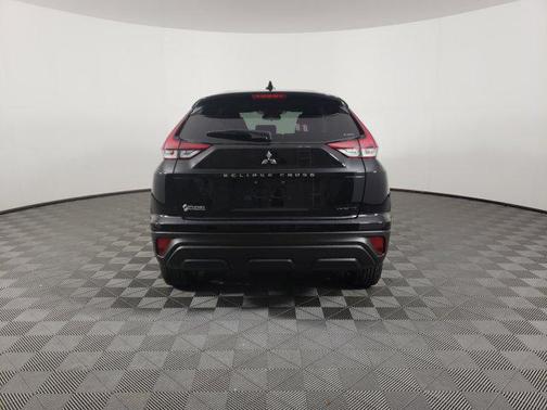 2026 Mitsubishi Eclipse Cross LE
