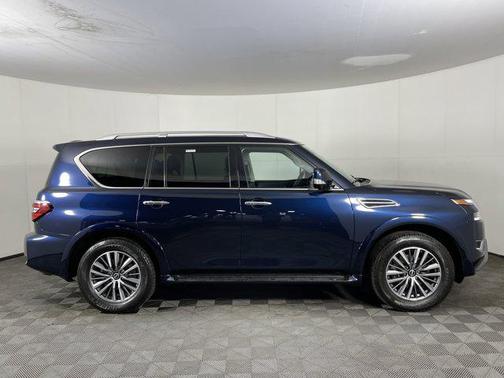 2024 Nissan Armada SL 4WD