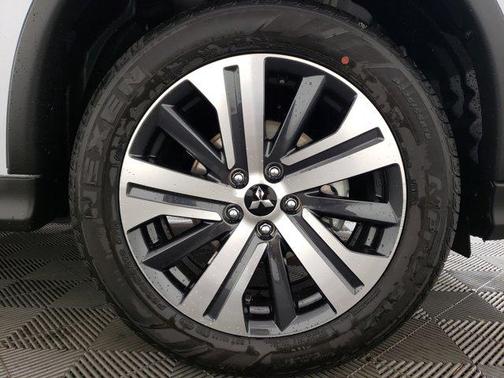 2025 Mitsubishi Outlander Sport SE