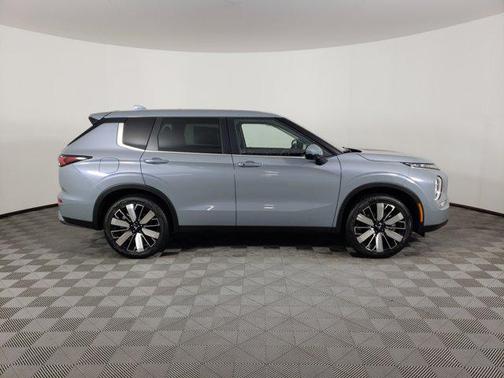 2026 Mitsubishi Outlander SE 1.5T S-AWC