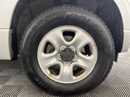 2008 Suzuki Grand Vitara w/Spare & Cargo Covers
