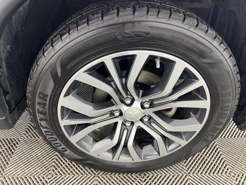 2016 Mitsubishi Outlander ES