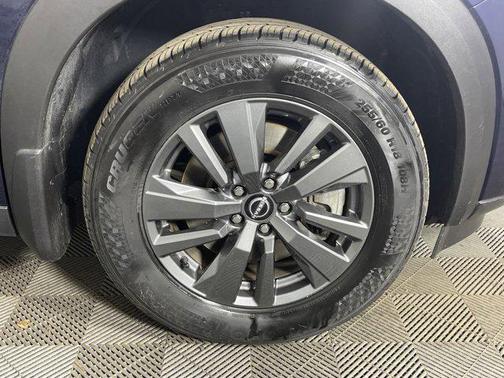 2023 Nissan Pathfinder SV 4WD