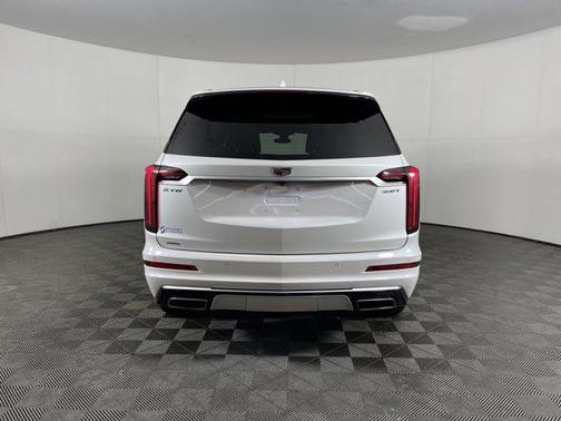 2024 Cadillac XT6 Luxury AWD
