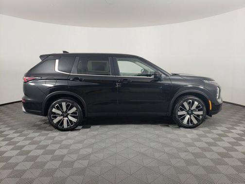 2025 Mitsubishi Outlander SE 2.5 S-AWC