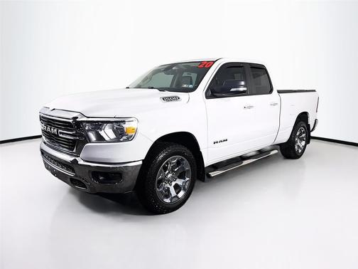 Bright White Clearcoat 2020 RAM 1500 Big Horn/Lone Star