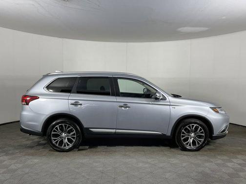 2017 Mitsubishi Outlander GT