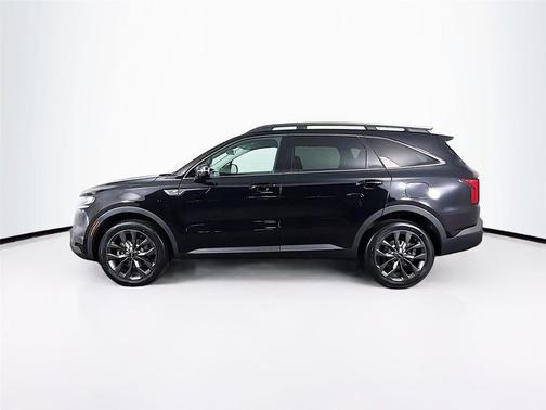 Ebony Black 2022 Kia Sorento EX
