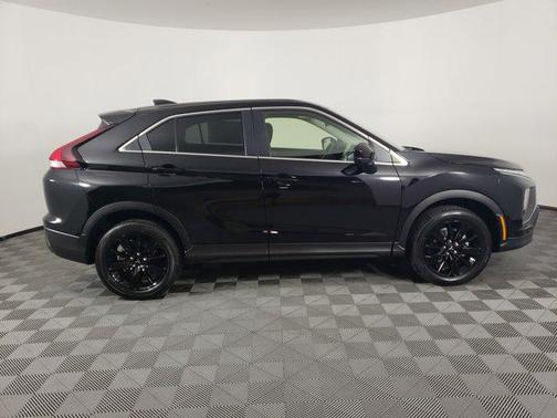 2025 Mitsubishi Eclipse Cross LE