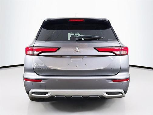 2023 Mitsubishi Outlander SE 2.5 S-AWC