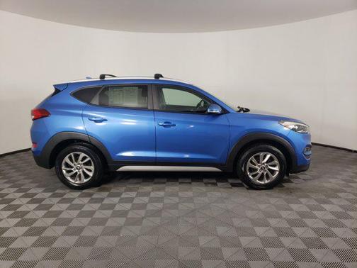 2017 Hyundai TUCSON SE Plus