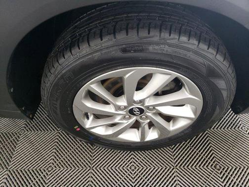 2017 Hyundai TUCSON SE Plus