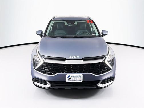 Everlasting Silver 2023 Kia Sportage EX