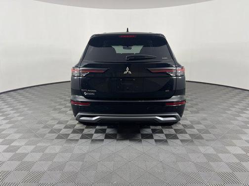 2025 Mitsubishi Outlander SE 2.5 S-AWC