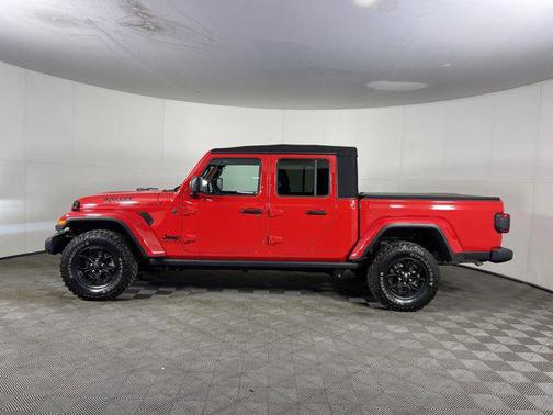 2024 Jeep Gladiator Willys