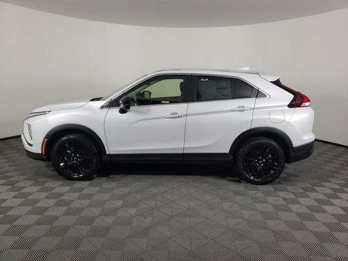 2025 Mitsubishi Eclipse Cross LE