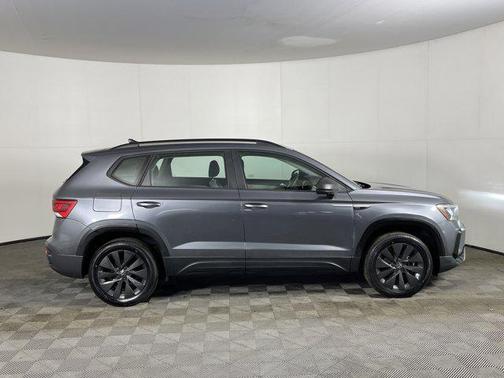 2022 Volkswagen Taos 1.5T S