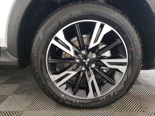 2026 Mitsubishi Eclipse Cross SE