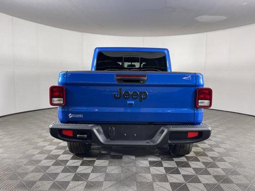 2024 Jeep Gladiator Nighthawk