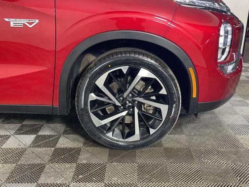 2024 Mitsubishi Outlander PHEV SE S-AWC