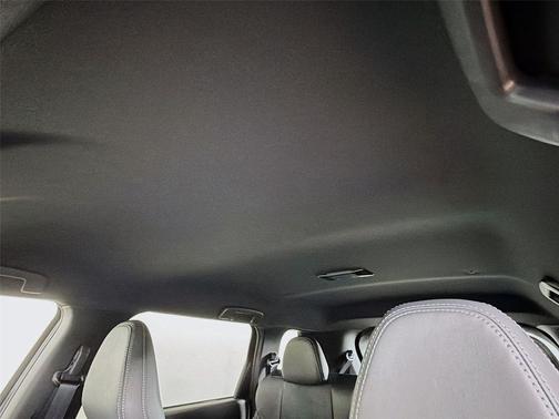 Graphite Gray 2026 Mitsubishi Outlander LE