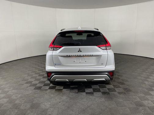 2023 Mitsubishi Eclipse Cross SE