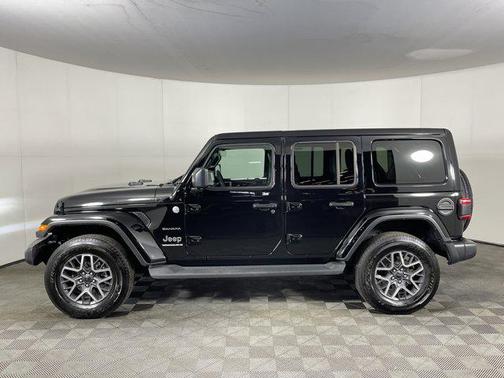 2024 Jeep Wrangler 4-Door Sahara 4x4