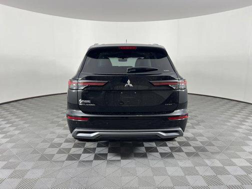 2025 Mitsubishi Outlander PLATINUM EDITION 2.5 S-AWC