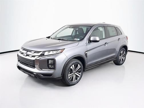 Mercury Gray Metallic 2026 Mitsubishi Outlander Sport 2.0 ES