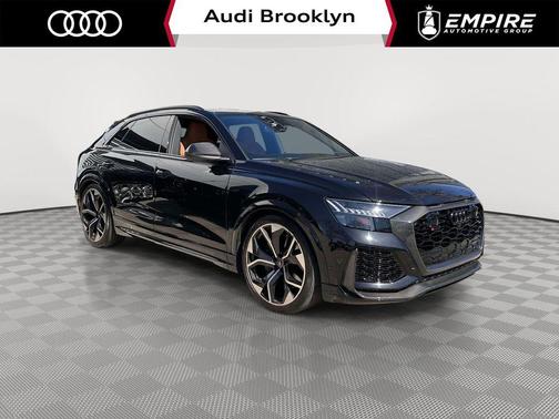 Mythos Black Metallic 2023 Audi RS Q8 4.0T quattro