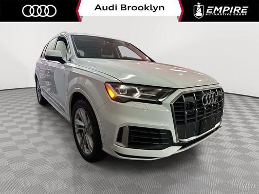 Carrara White 2022 Audi Q7 55 Premium Plus