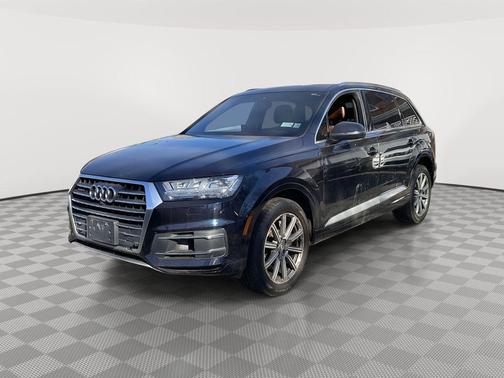 Ink Blue Metallic 2017 Audi Q7 3.0T Premium Plus
