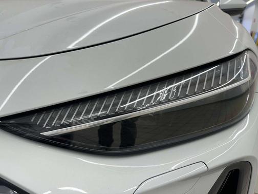 Glacier White Metallic 2025 Audi A5 2.0T quattro Premium