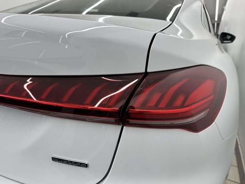 Glacier White Metallic 2025 Audi A5 2.0T quattro Premium