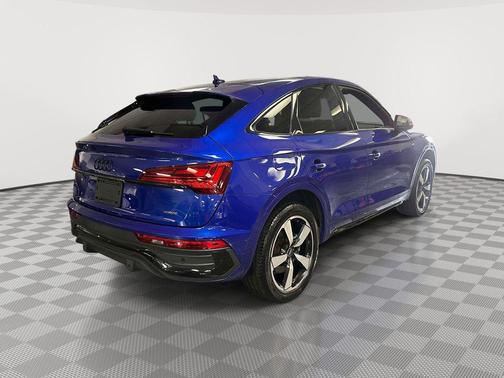 Ultra Blue Metallic 2023 Audi Q5 45 S line quattro Premium