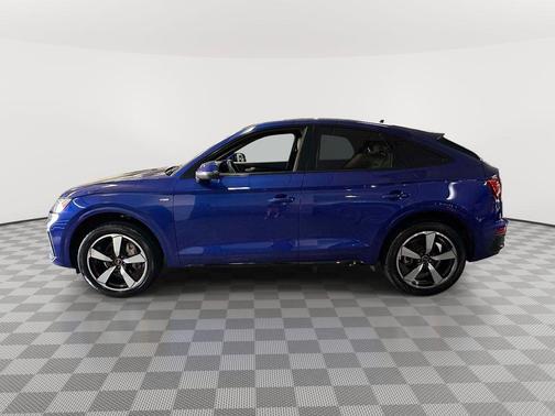 Ultra Blue Metallic 2023 Audi Q5 45 S line quattro Premium