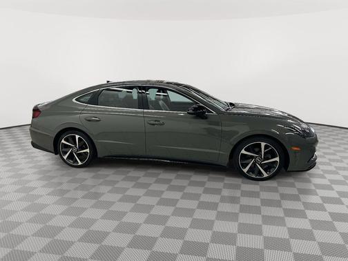 Hampton Gray 2023 Hyundai SONATA SEL Plus