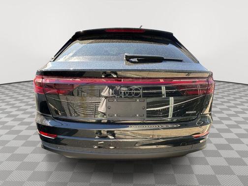 Mythos Black Metallic 2026 Audi Q8 55 Premium