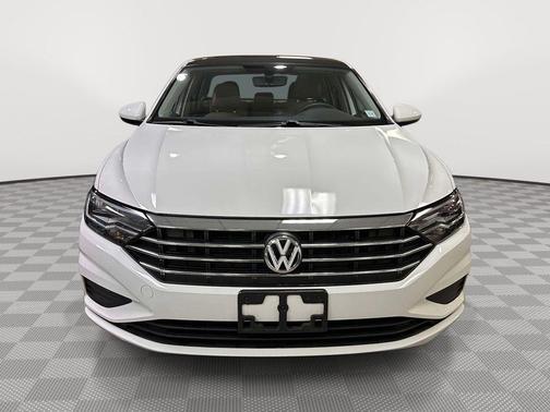 Pure White 2021 Volkswagen Jetta 1.4T SE