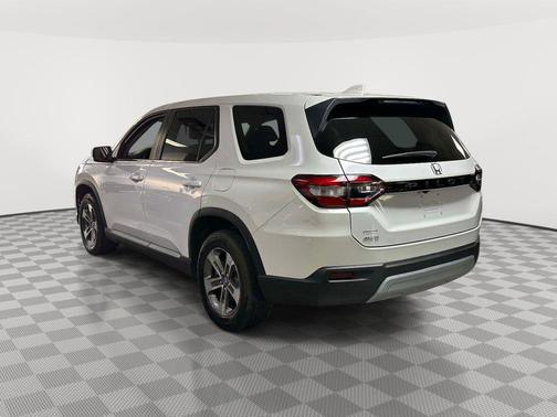 Black 2025 Honda Pilot EX-L