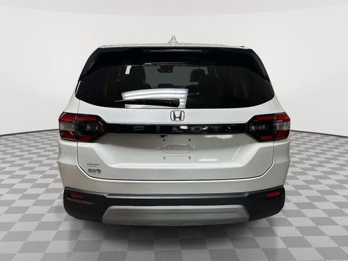 Black 2025 Honda Pilot EX-L