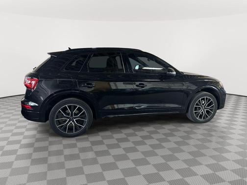 Mythos Black Metallic 2023 Audi SQ5 3.0T Premium Plus